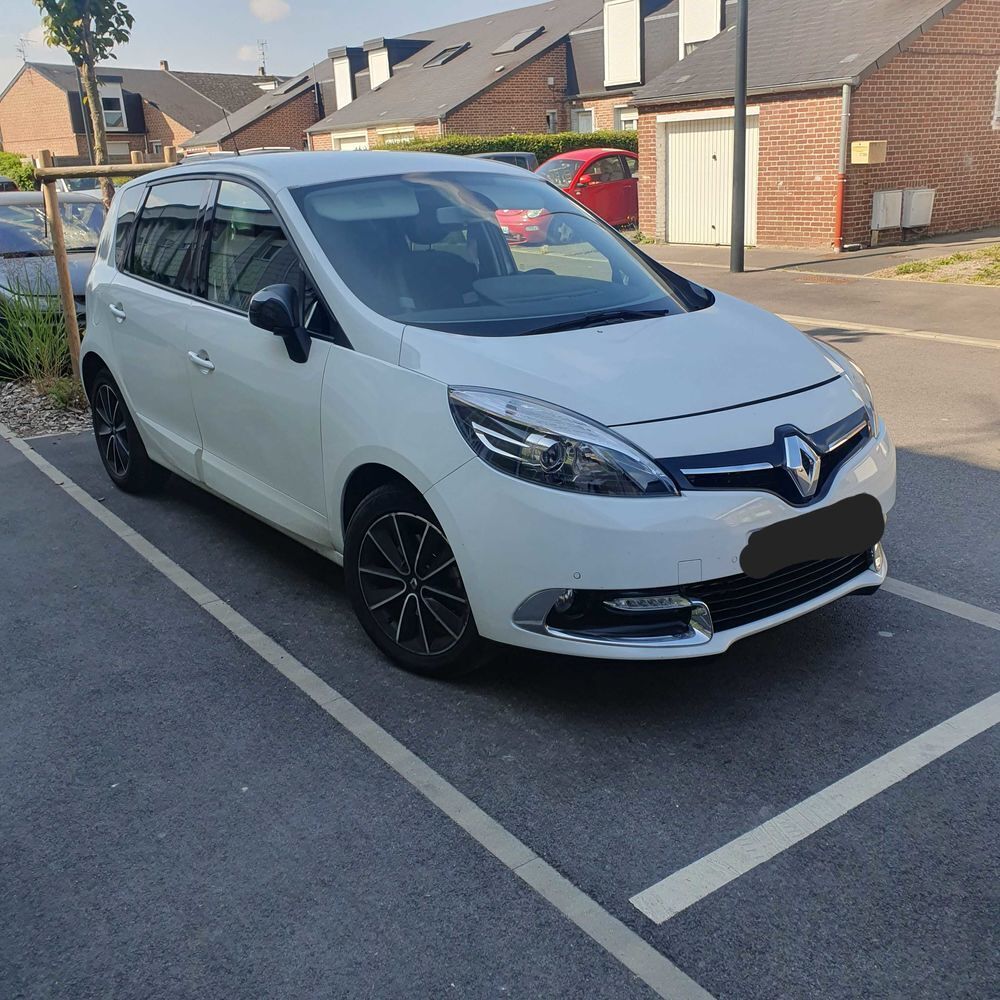Sc&eacute;nic III Scenic III dCi 110 FAP eco2 Bose Energy 2012 occasion 59300 Valenciennes