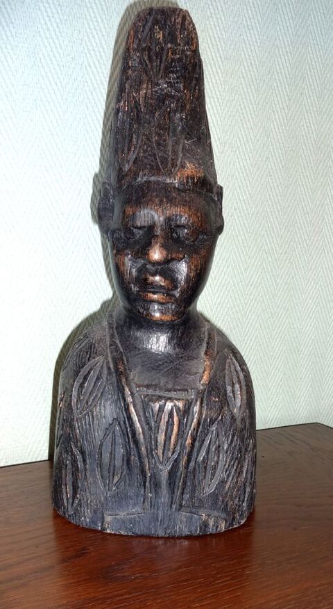  ART ARTISANAL AFRICAIN - ANCIEN BUSTE EN BOIS SCULPTE - 24 G�menos (13)
