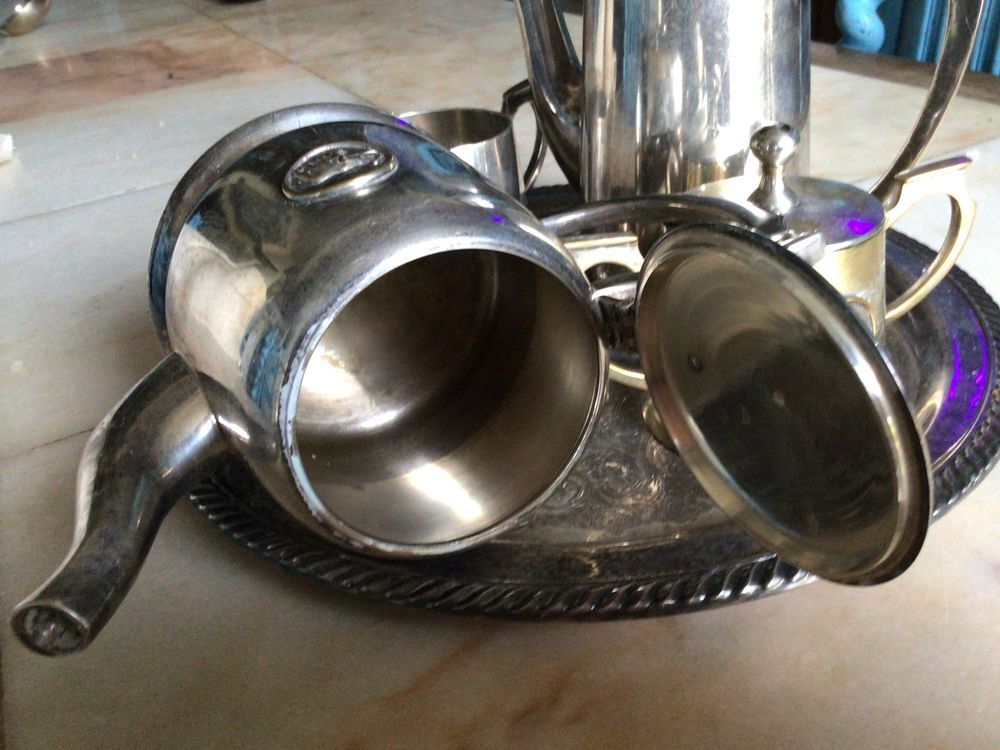 Service a caf&eacute; / th&eacute; / m&eacute;tal argent&eacute; / qualit&eacute; 5 pieces 