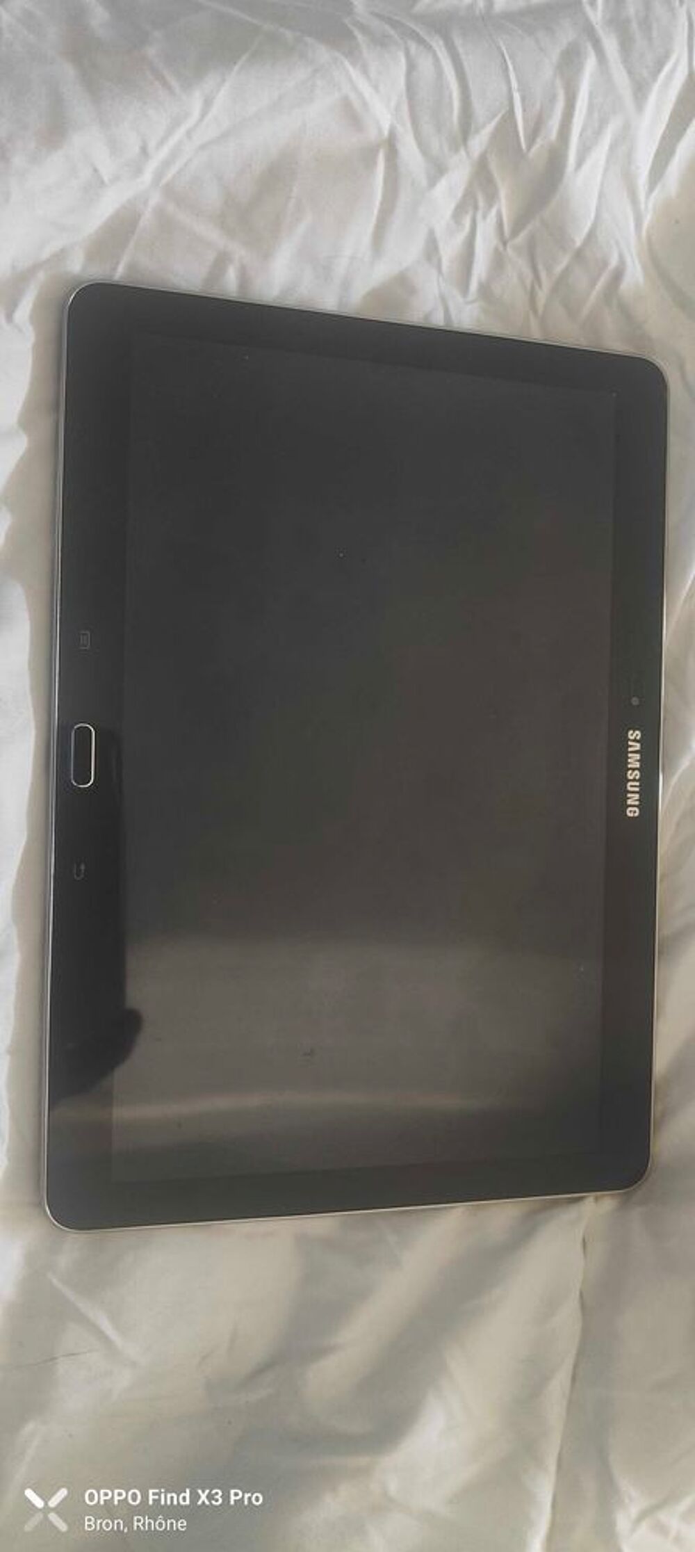 Tablette Samsung Galaxy one note 10.1 T�l�phones et tablettes