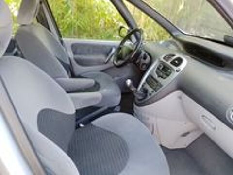 Picasso Xsara 1.6i 16V 110 Collection 2007 occasion 77250 Veneux-les-Sablons