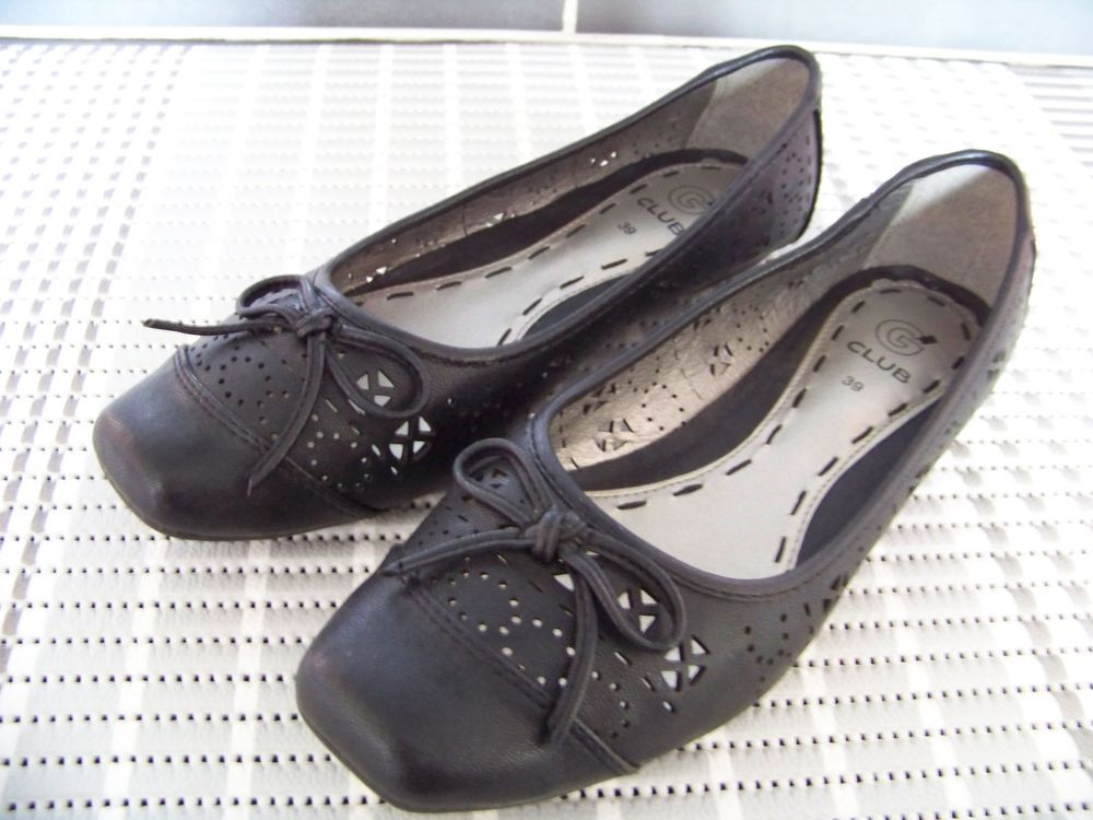 Ballerines noires ajour&eacute;es Pointure 39 Chaussures