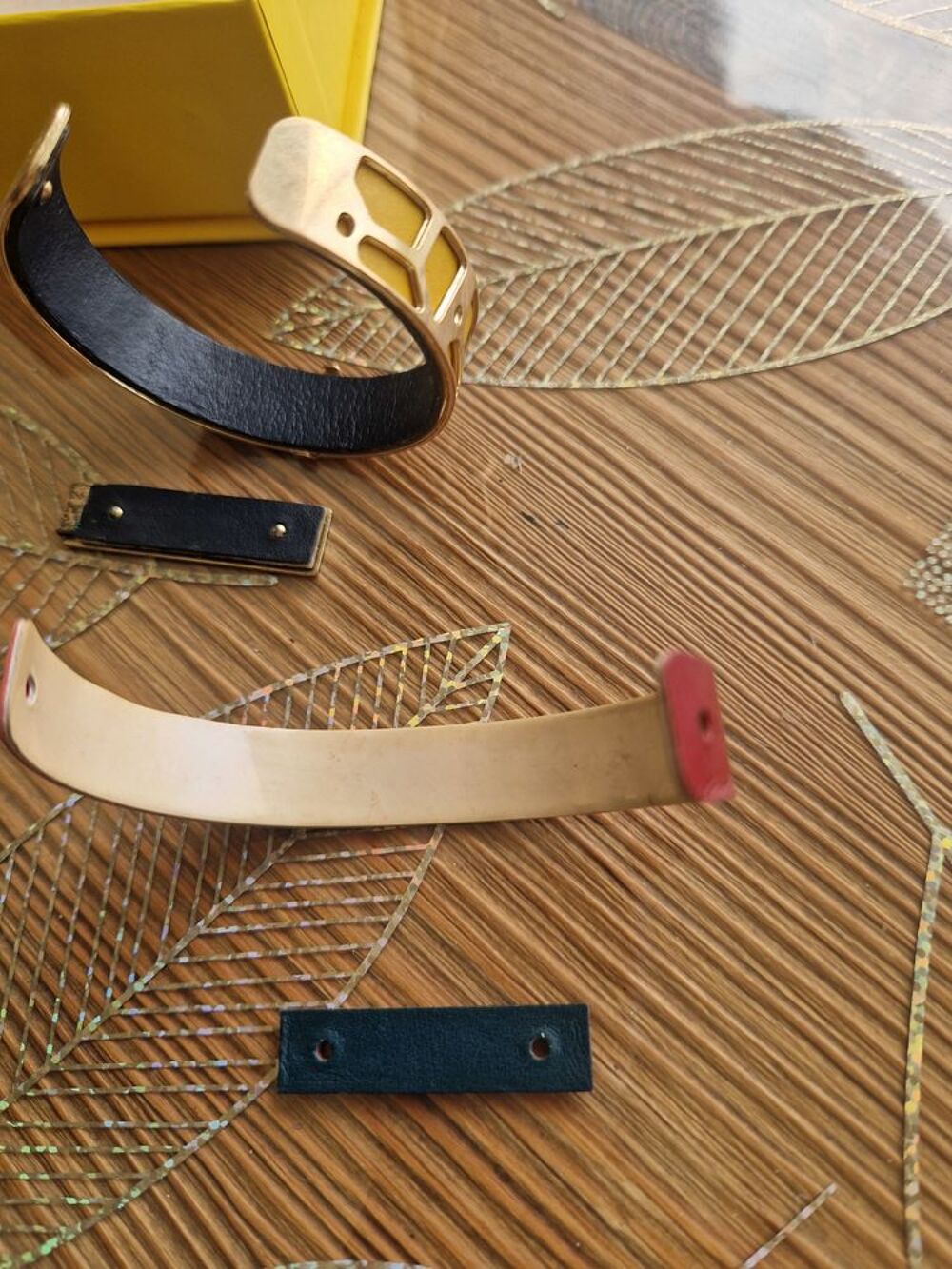 Bracelet et pendentif les Georgettes Bijoux et montres