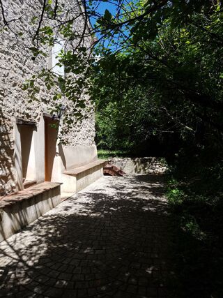  Maison à louer 3 pièces 90 m² Vénès