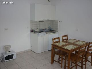  Appartement à louer 1 pièce 20 m²