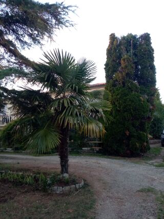  Maison  vendre 14 pices 200 m