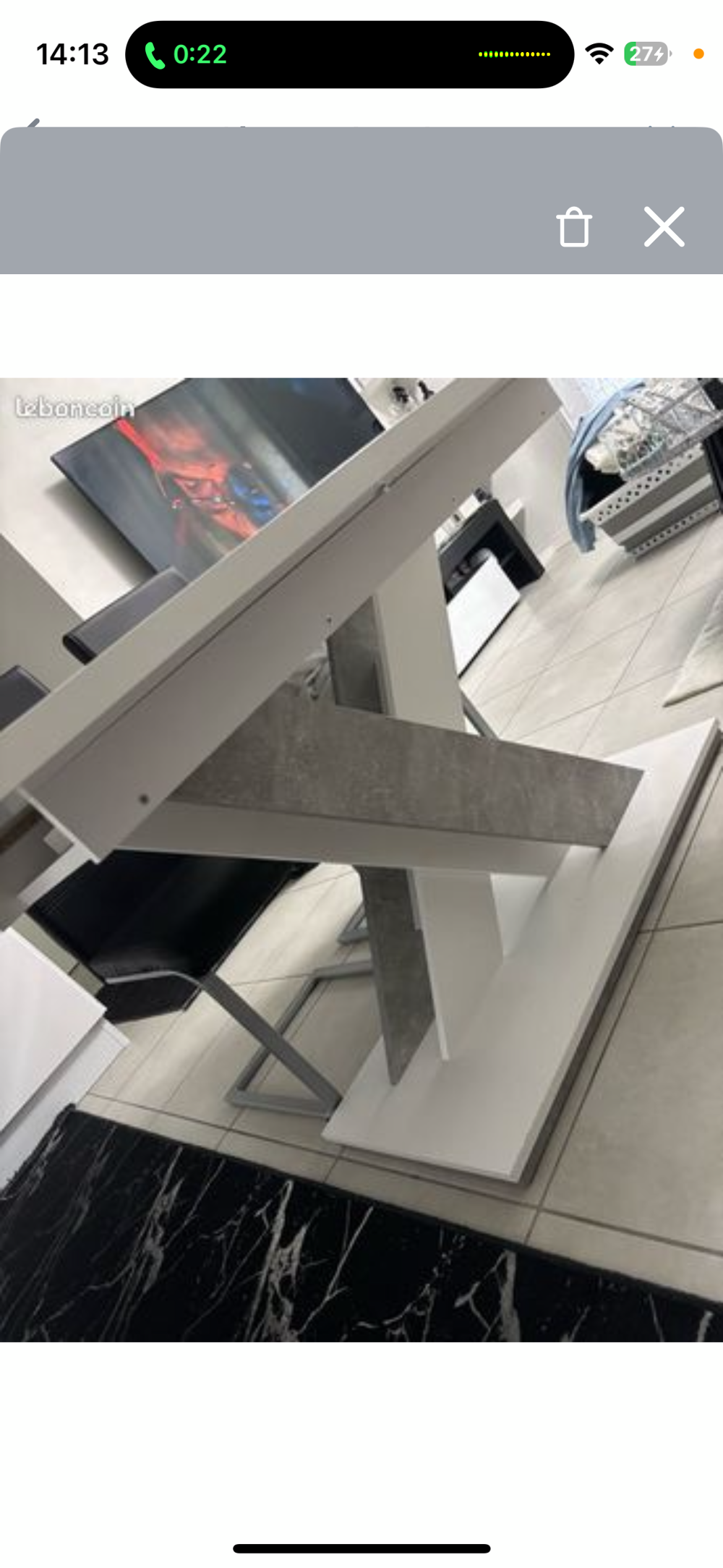 Table &agrave; manger grise b&eacute;ton et blanche 140-180cm (rallonge) Meubles