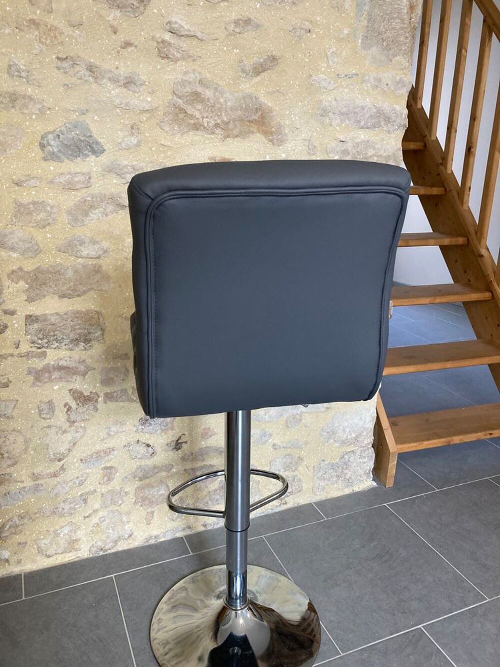 Lot 6 tabourets haut Meubles
