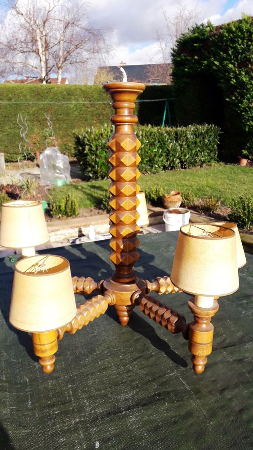 LUSTRE EN VOIS Décoration