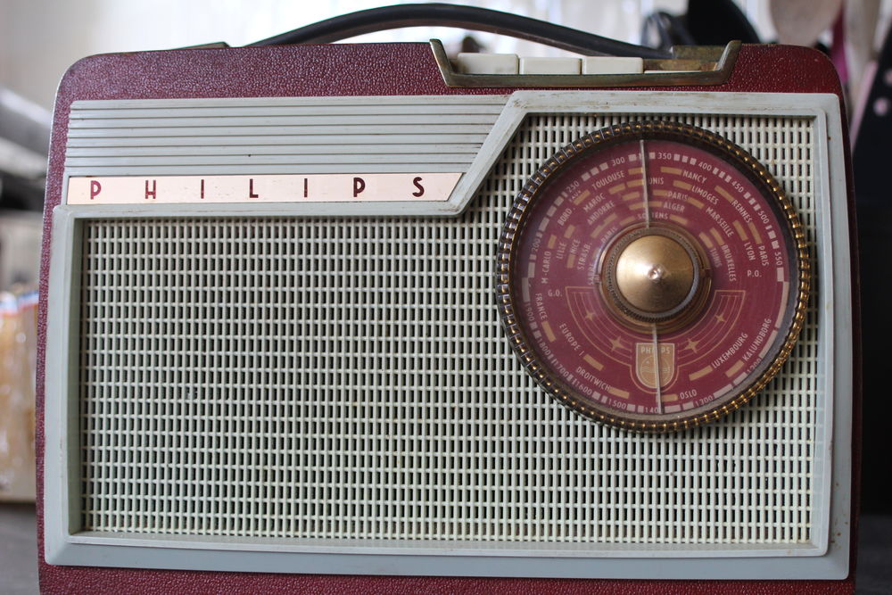 Poste radio des ann&eacute;es 50 