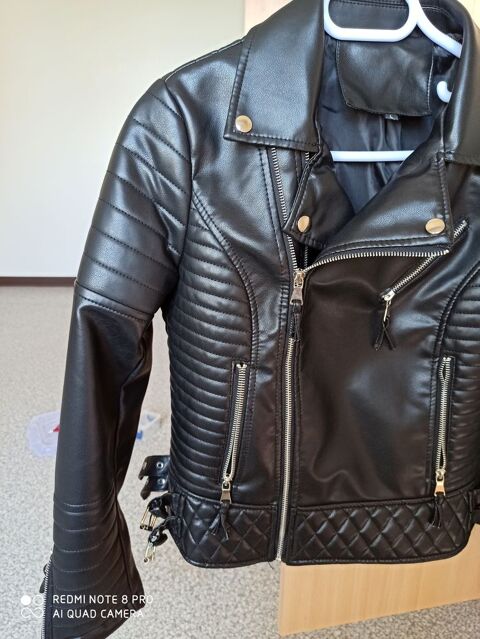 Perfecto femme cuir Noir neuf 55 Portiragnes (34)