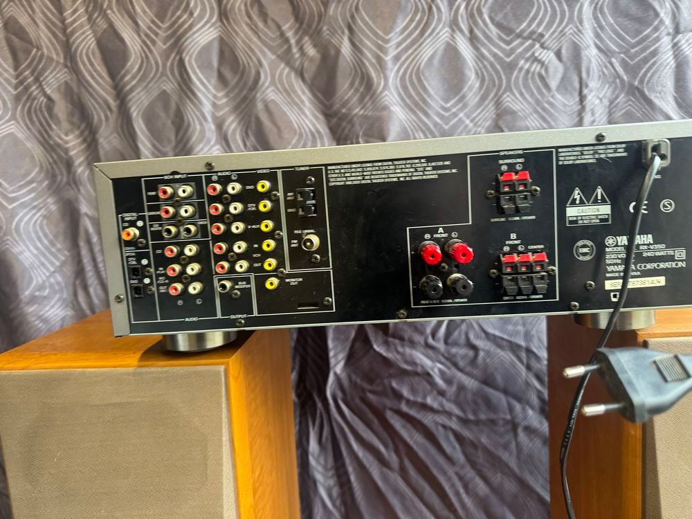 home cin&eacute;ma/ ou &eacute;couter de la musique yamaha ? Audio et hifi