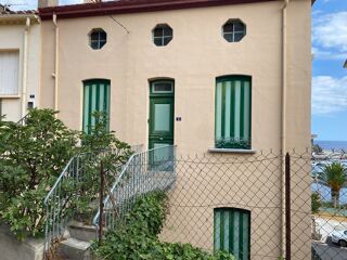  Villa  vendre 12 pices 320 m