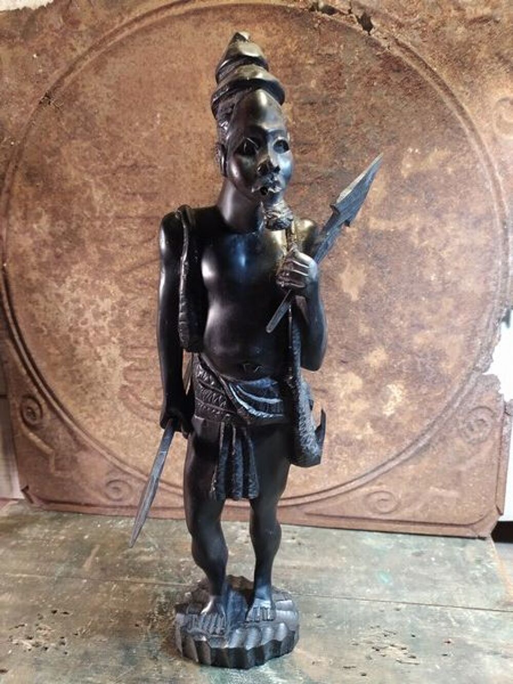 Ancienne Sculpture Guerrier Africain ou Malgache Décoration