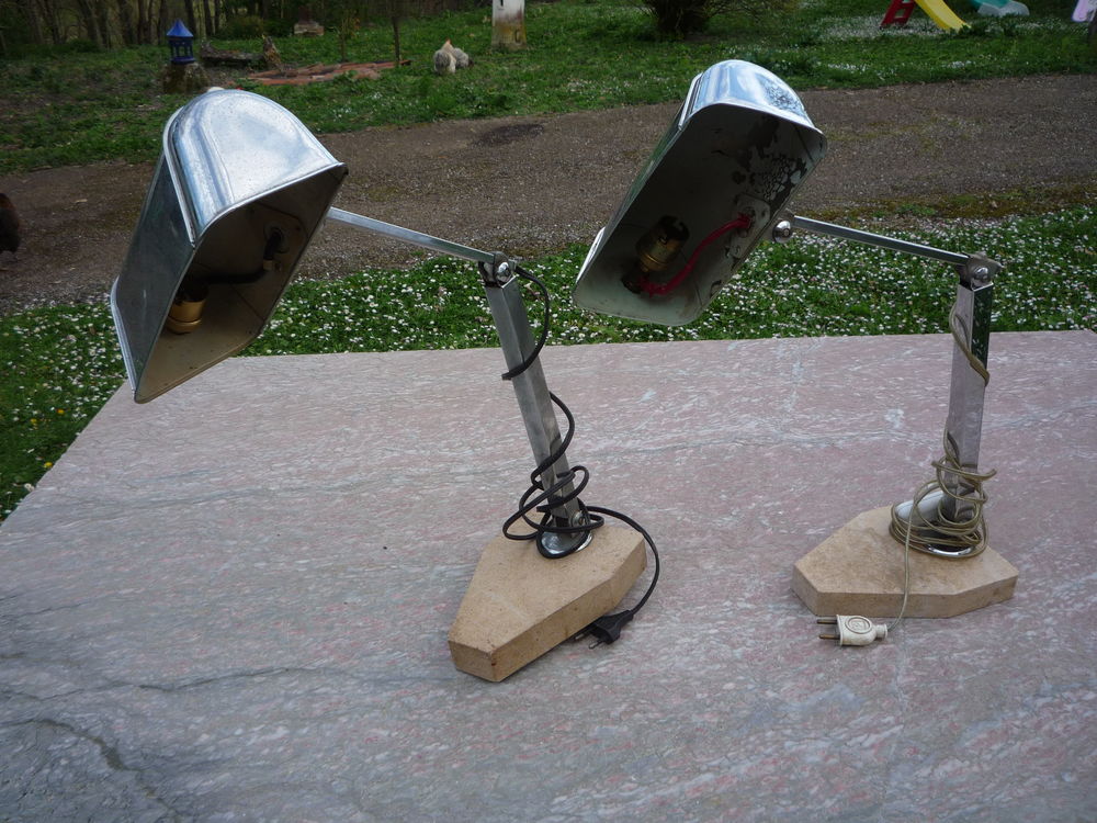 Lampe bureau design m&eacute;tallique
Dcoration