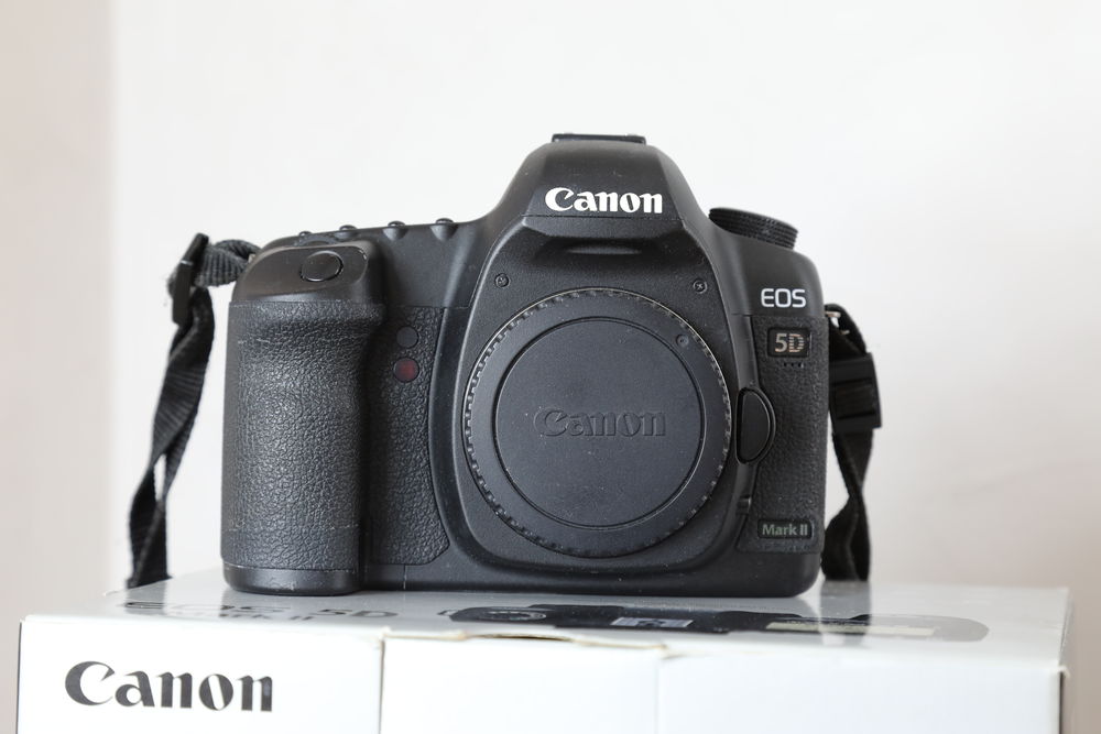 Canon EOS 5D MkII boitier nu Photos/Video/TV