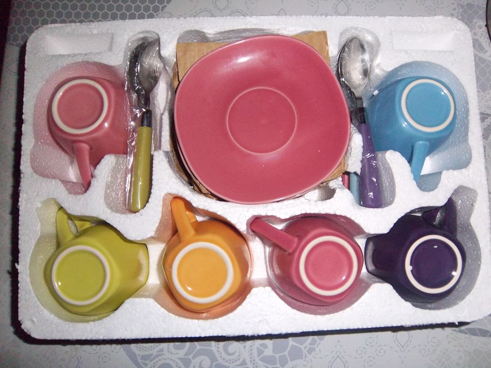 Service &agrave; caf&eacute; Cuisine