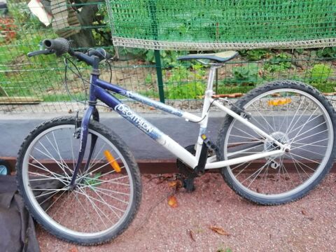 velo vtt 26pouces 21vitesses 3 au plateau 7 a l arrierea gue 40 Guénange (57)