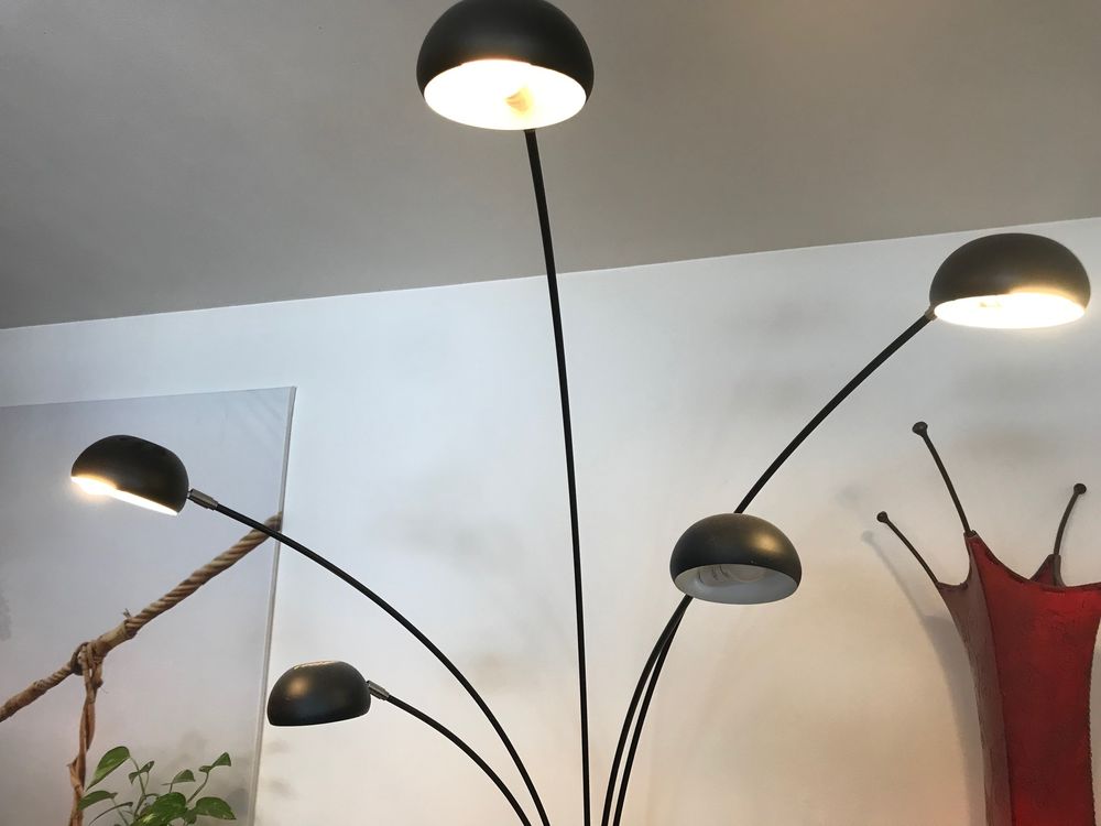 Lampadaire noir Décoration