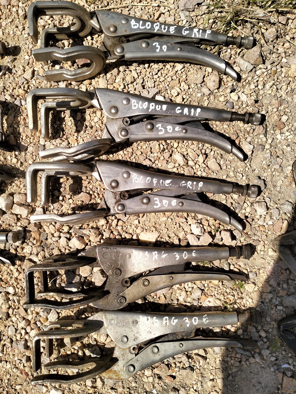 Pince etau soudeur carrossier Bricolage