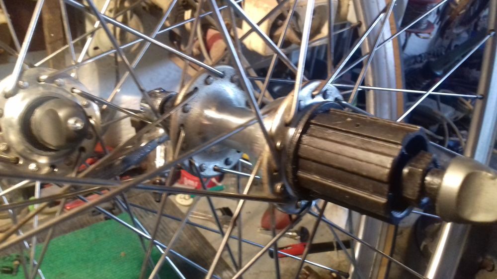 roue complete Vélos