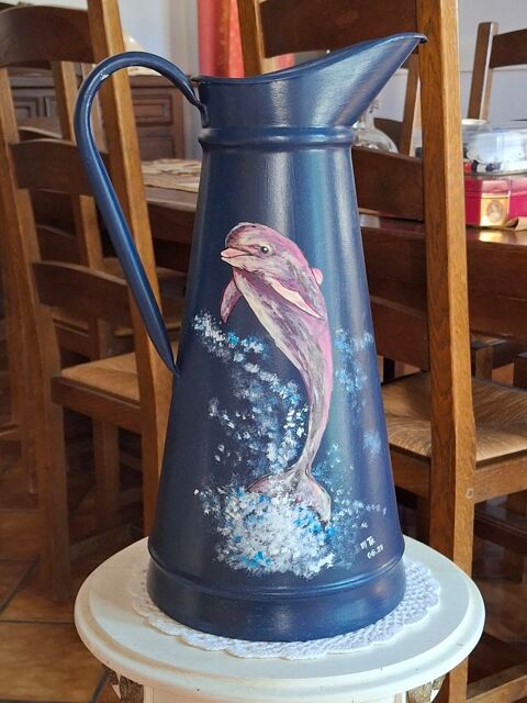 BROC Ancien D�cor� Main 12 Tauriac (33)