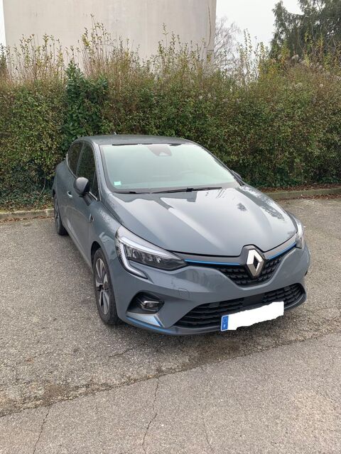 Renault Clio V Clio E-Tech 140 - 21 Première Edition 2020 occasion Viroflay 78220