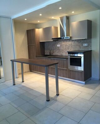  Appartement à louer 1 pièce 36 m²