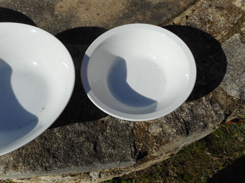 LOT DE 3 SALADIERS BLANCS EN PORCELAINE 25 Mazan (84)