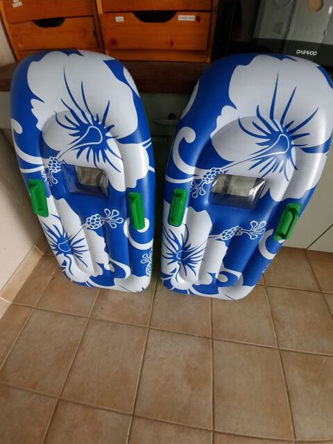 MATELAS  GONFLABLE 15 Draveil (91)