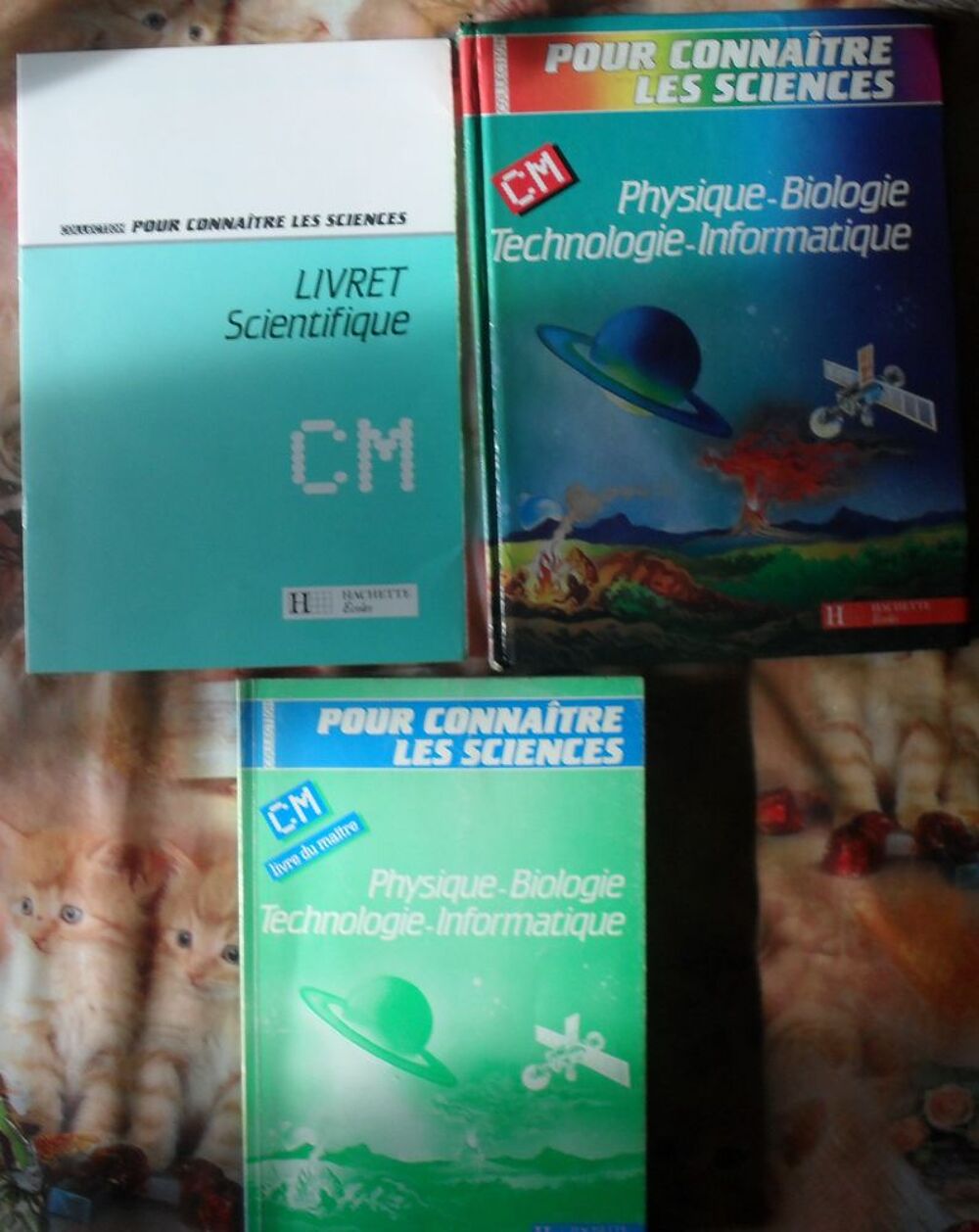 Pour conna&icirc;tre les Sciences: Livre &eacute;l&egrave;ve+livre du ma&icirc;tre CM Livres et BD