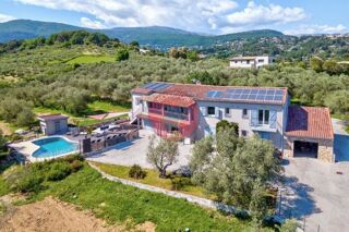  Maison  vendre 9 pices 300 m