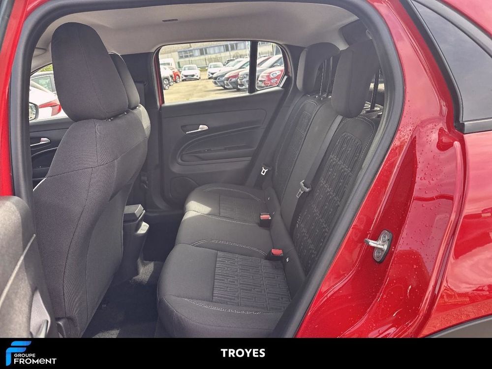 Fiat 600 T-Gen 3 1.2 Hybrid 145ch eDCT6 Pop 2025 occasion 10600 La Chapelle-Saint-Luc