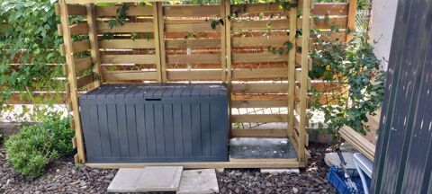 Abri en bois Buche ou autre  dim 180 x 50 x 140  100 Am�lie-les-Bains-Palalda (66)