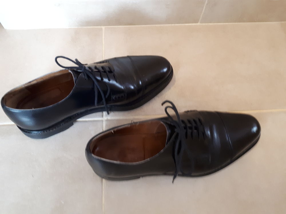 CHURCH'S English Shoes
Chaussures