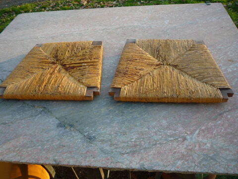 Assise en paille de seigle pour chaise 
42,5cm x 37cm 5 Castres (81)