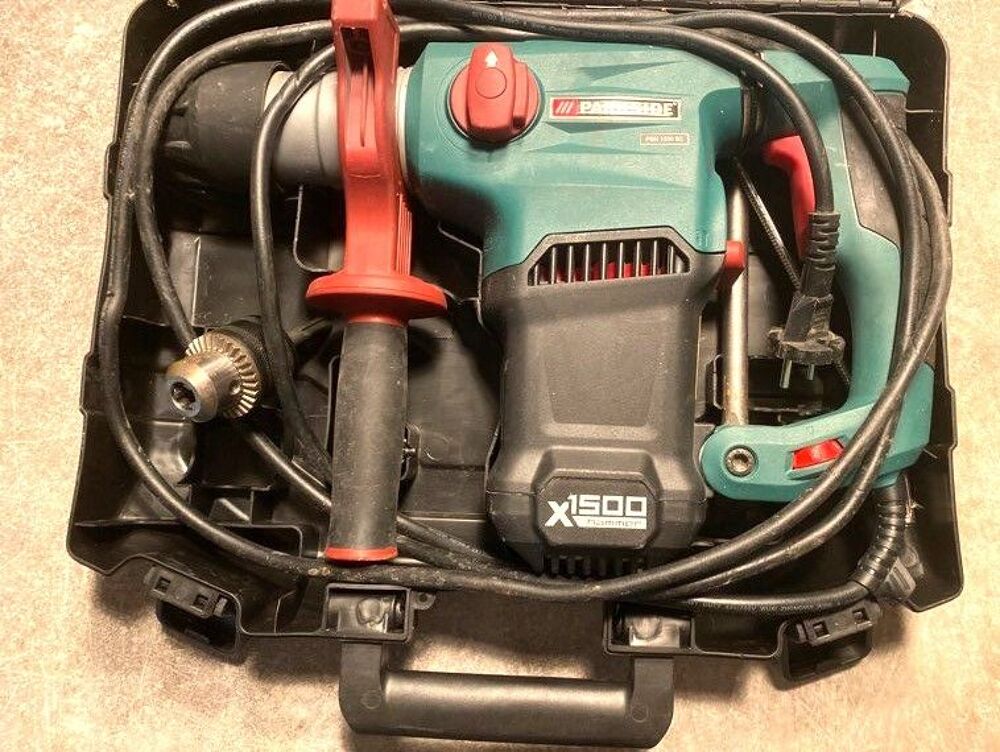 Perforateur burineur Parkside 1500w
80 € Bricolage