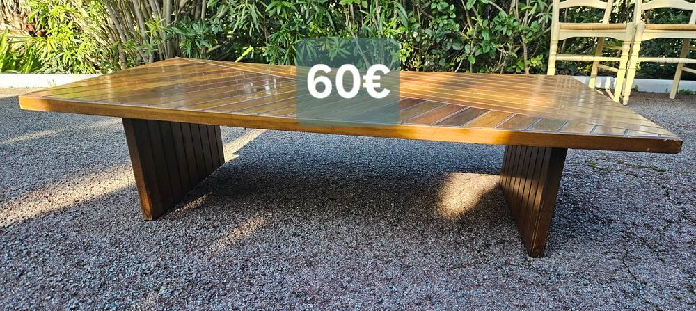 TABLE DE SALON ANCIENNE Meubles