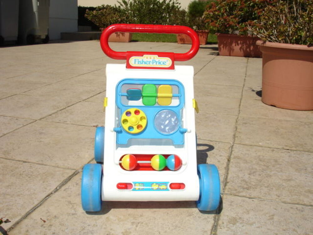 Pousseur avec activit&eacute;s Jeux / jouets