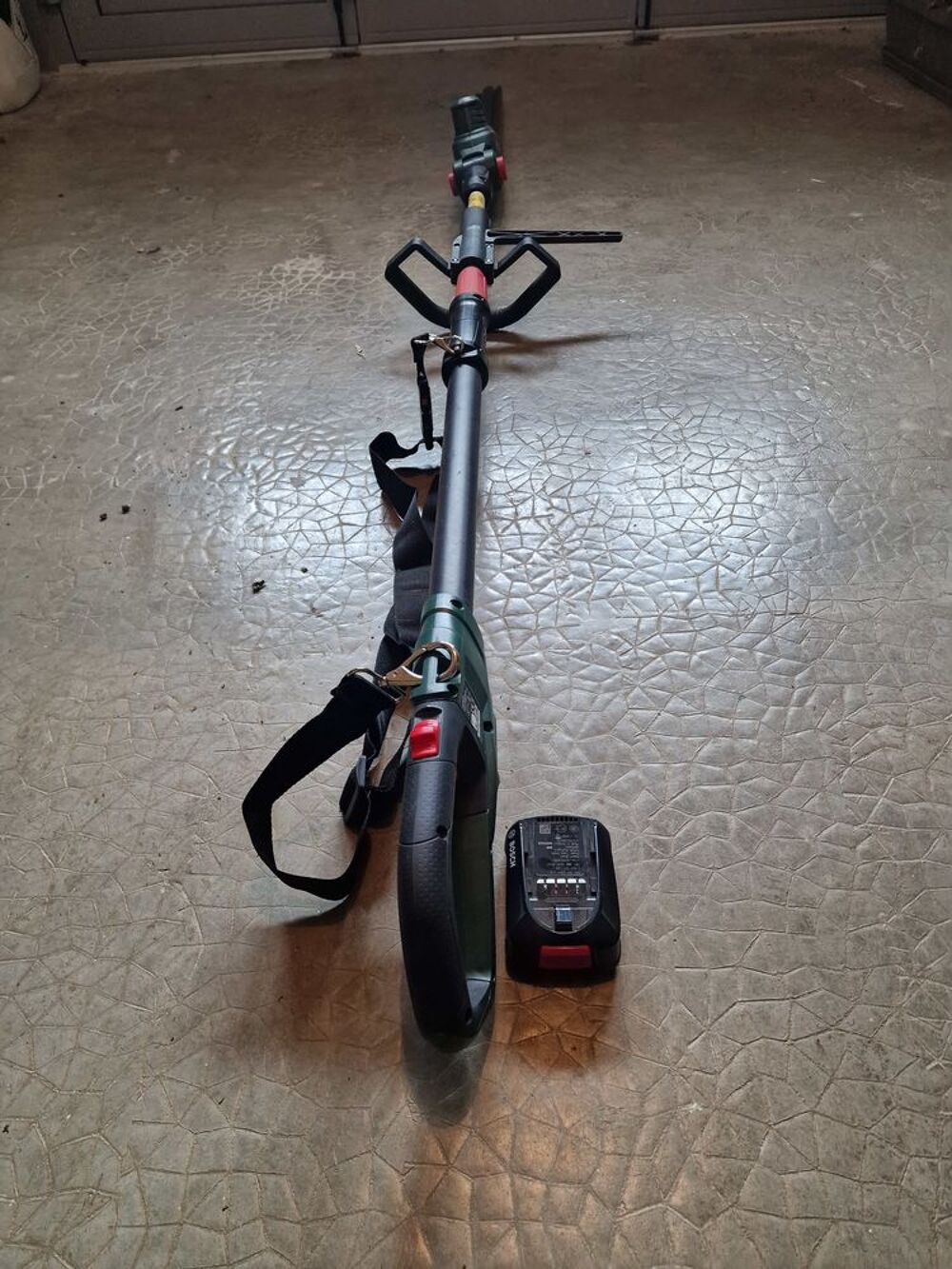 Perche t&eacute;lescopique bosch Bricolage
