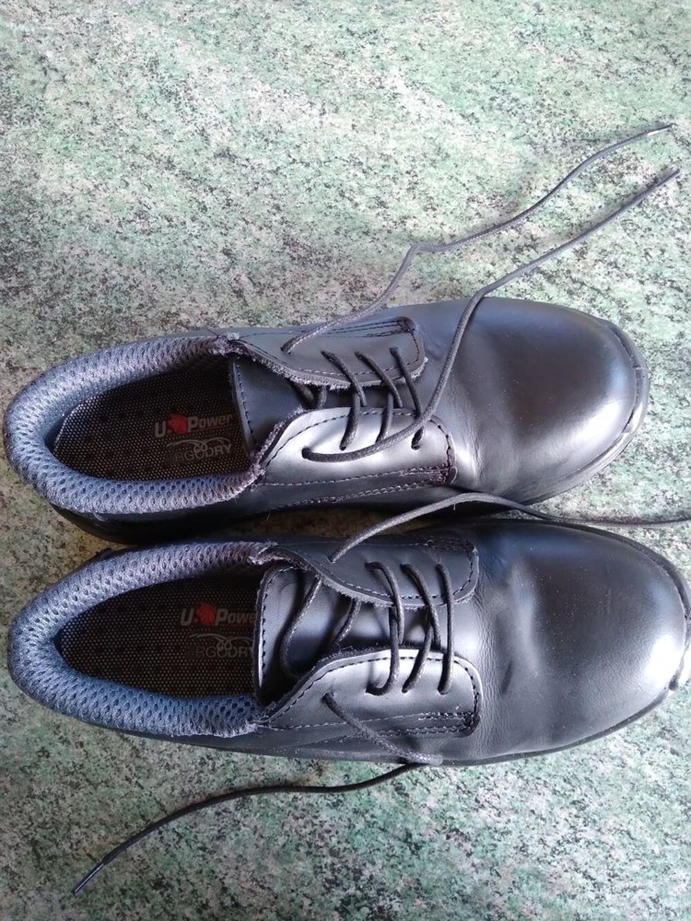 Chaussures de s&eacute;curit&eacute; Chaussures