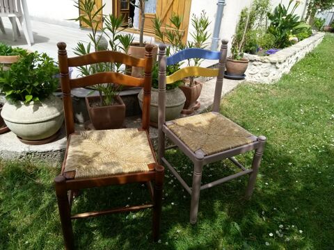 Chaises en bois paillées
60 Melun (77)
