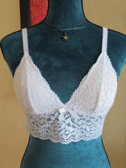 Soutien-gorge blanc en dentelles - Kiabi - 85 B 5 Livry-Gargan (93)