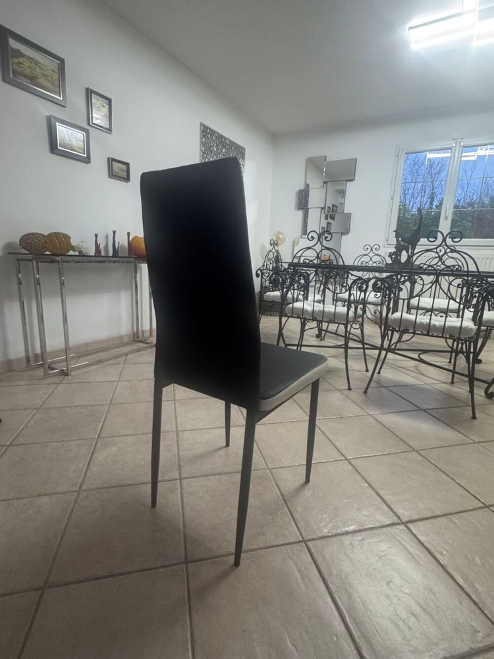 Lot 6 chaises Meubles