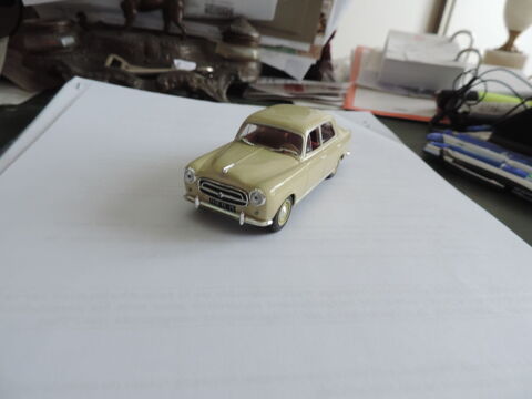 COLLECTION ALTAYA - PEUGEOT 403 -Echelle : 1/43 ème. 12 Albi (81)