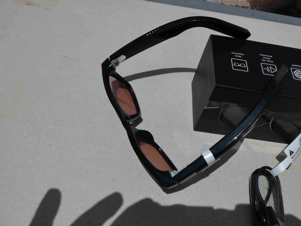 Lunette de soleil intelligente AG18 BLACKSHEEP Photos/Video/TV