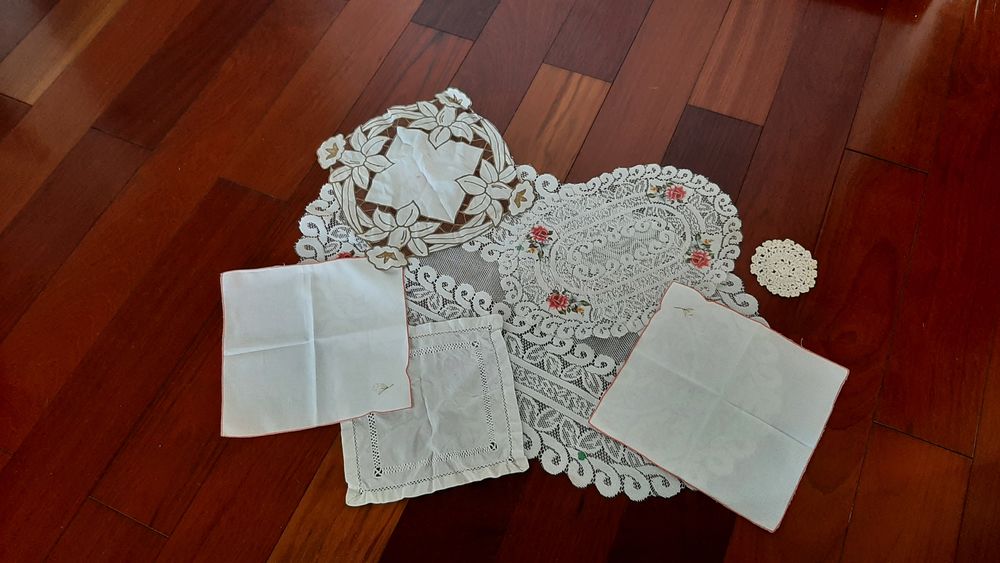 NAPPERONS ET DECORATION DE LIT Décoration