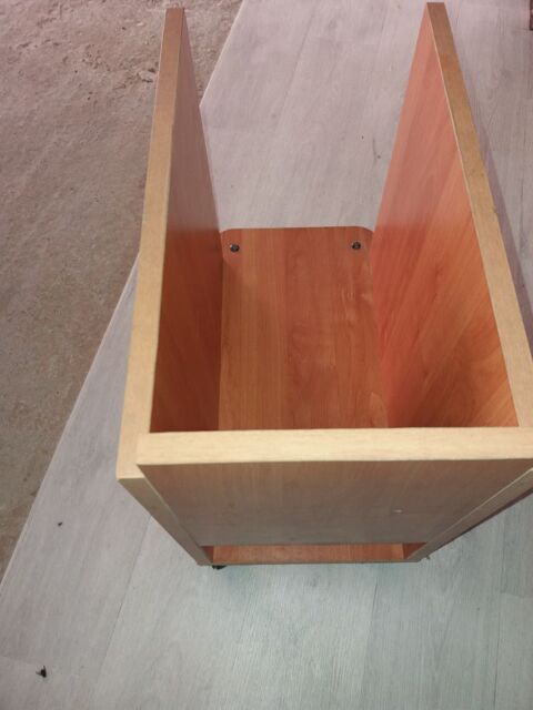 Meuble unit centrale. 5 Faverolles (80)