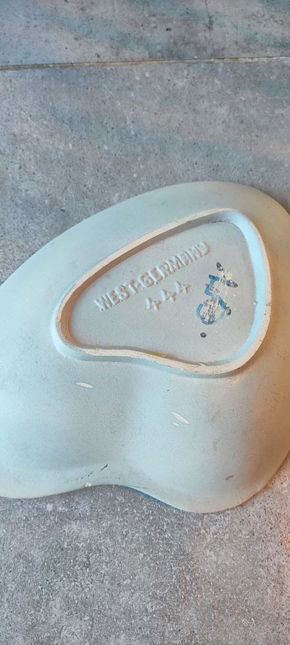 Plat c&eacute;ramique West Germany Freeform MCM ann&eacute;es 50/60 
