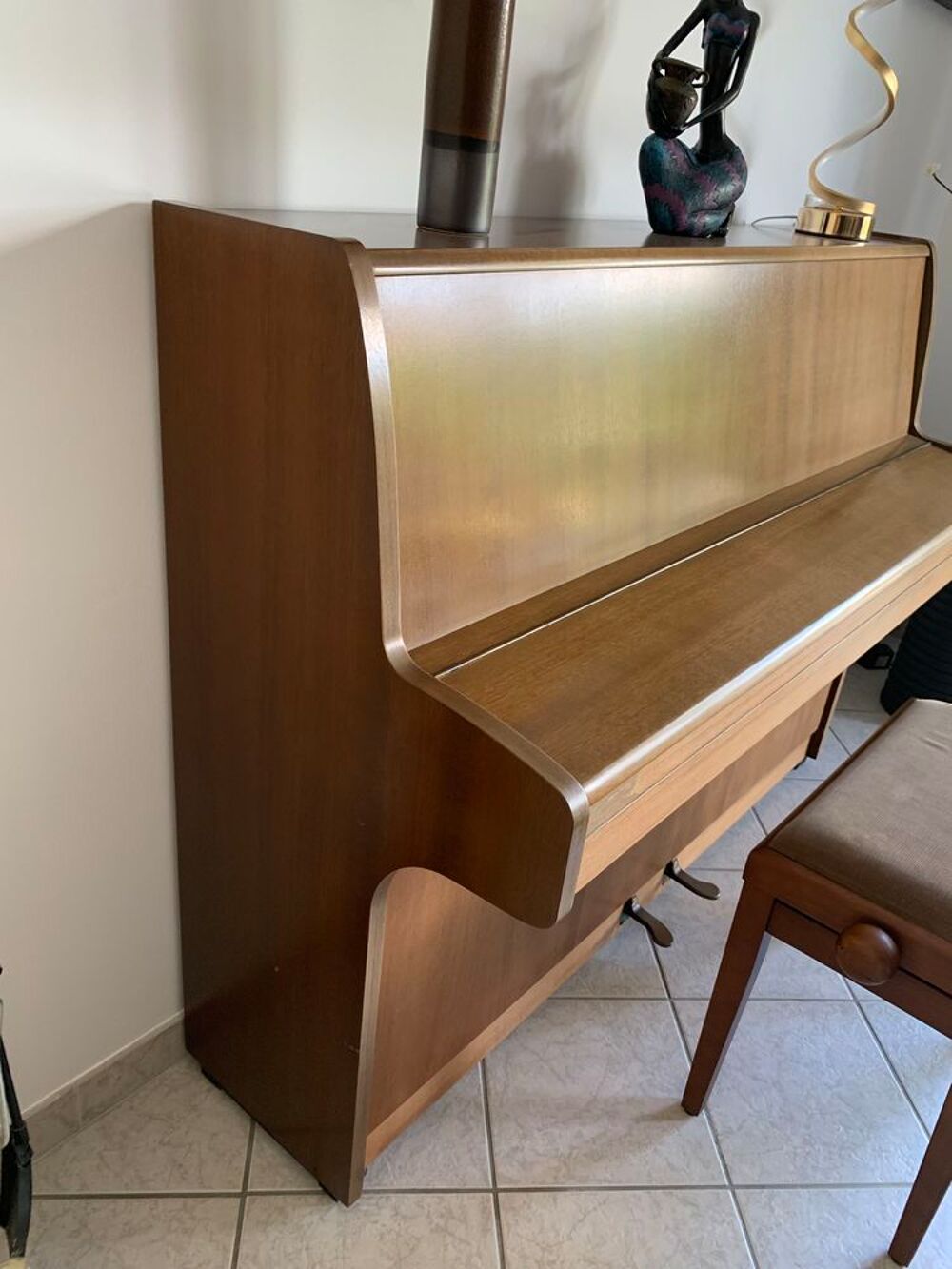 piano droit Will-Steinmann +le tabouret Instruments de musique